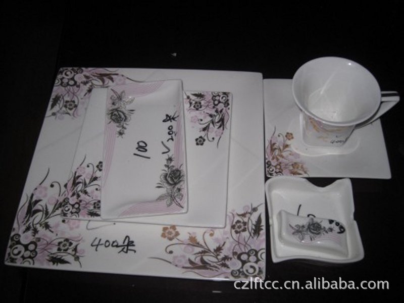 在众多茶具品牌中选择一个最好的并不容易，但通过分析市场趋势和用户反馈，我们可以找到最符合需求的那个。
